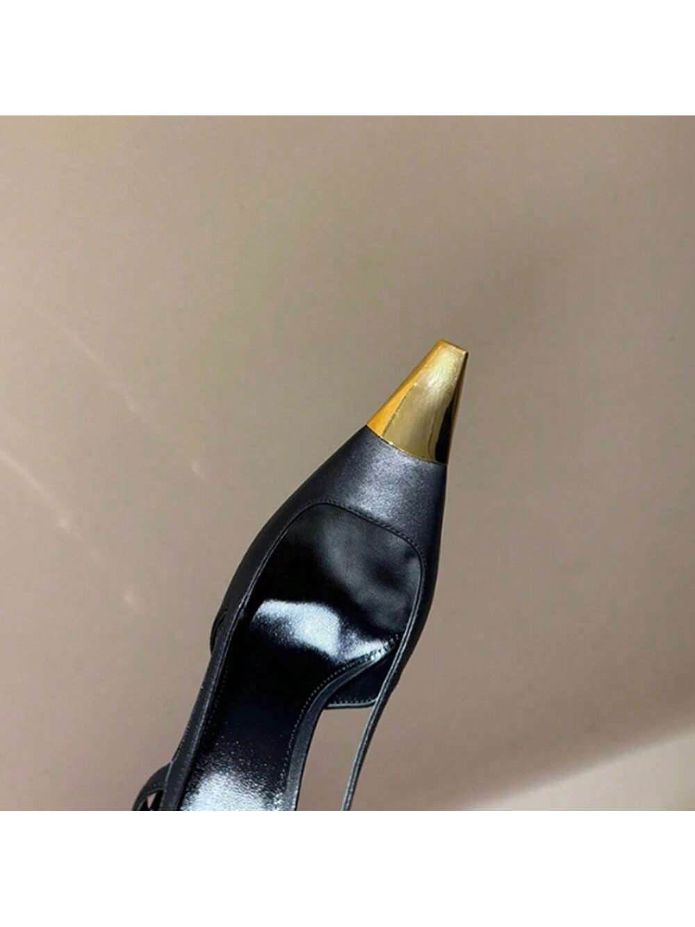 High Heels 2024 Autumn New Patent Leather Metal Pointed Stiletto Heel Closed Toe Temperament Back Empty Single Shoes Black Patent Leather 7cm