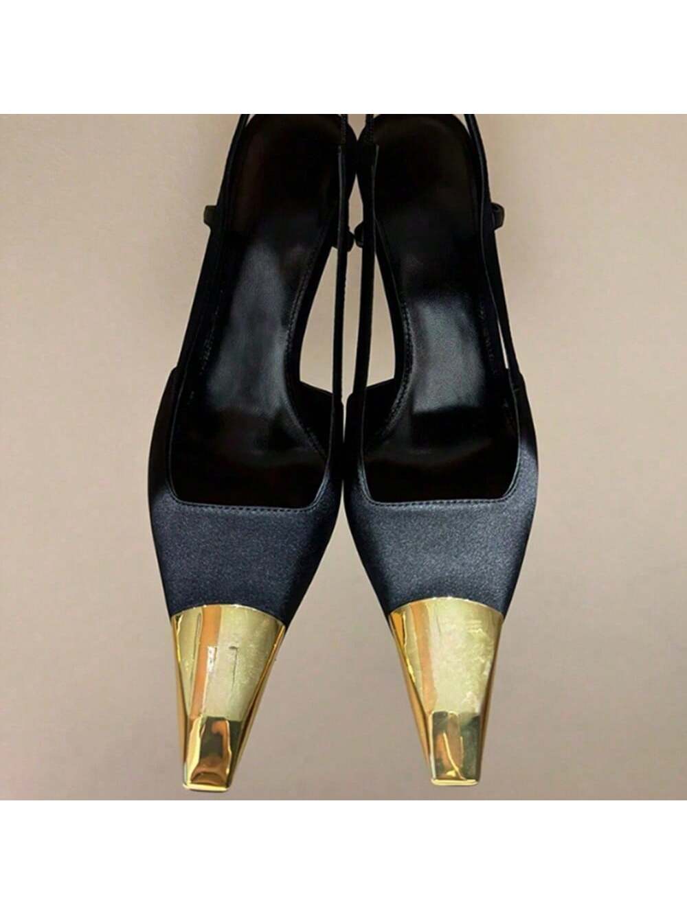 High Heels 2024 Autumn New Patent Leather Metal Pointed Stiletto Heel Closed Toe Temperament Back Empty Single Shoes Black Patent Leather 7cm